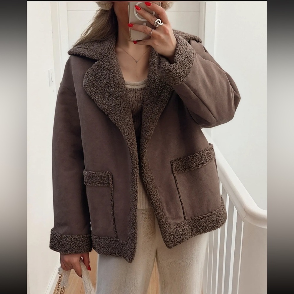 NWOT Made in italy 🇮🇹 Women's Plush Teddy Jacket with Sherpa Trim - Brown